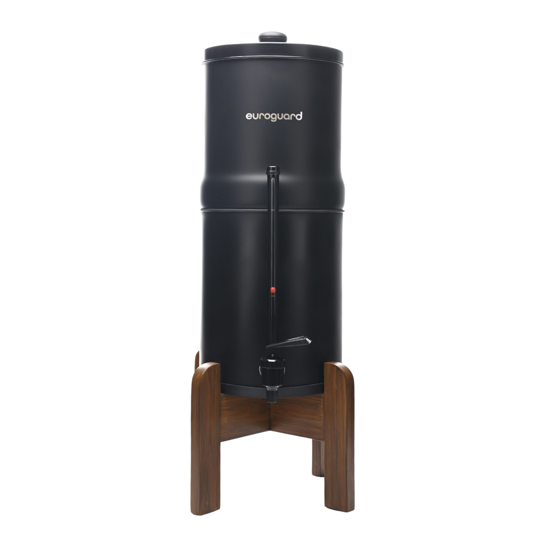 EuroGuard Inox Negro – Edición Limitada | Filtro y Purificador de Agua (Soporte de Madera + Grifo Indicador)